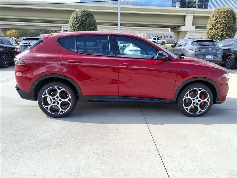 New 2025 Alfa Romeo Tonale VeloceImage 5