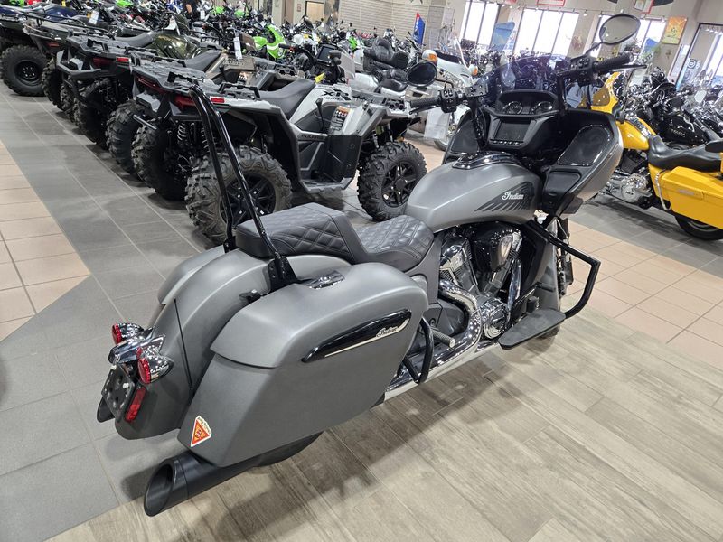 USED 2023 INDIAN MOTORCYCLE CHALLENGER BASE Image 5
