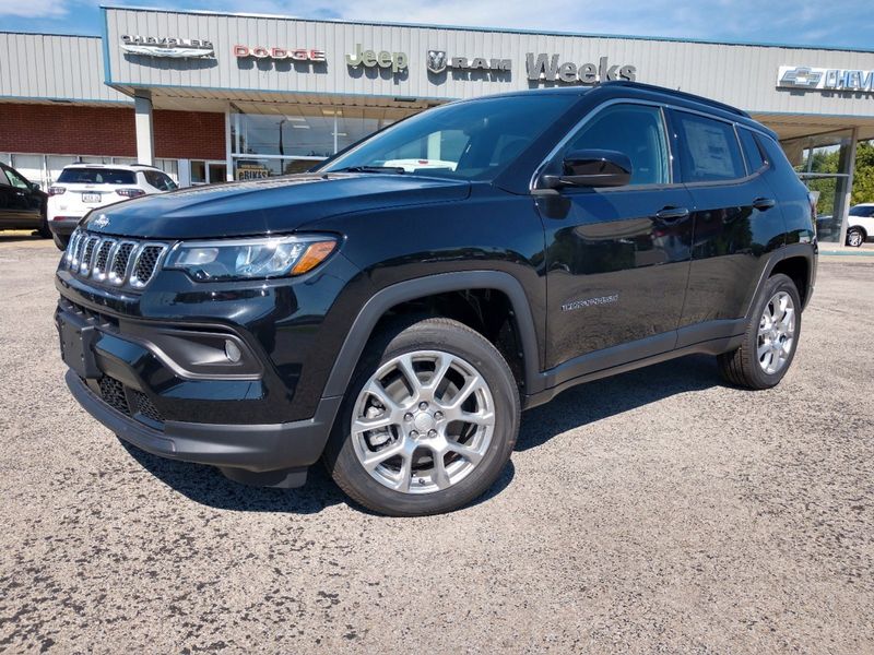 2023 Jeep Compass Latitude Lux 4x4Image 1