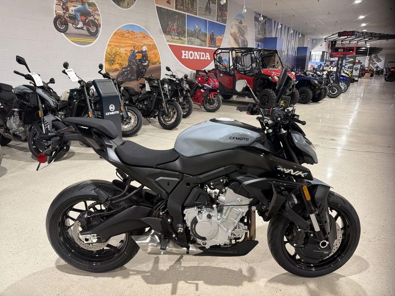 New 2026 CFMOTO 675NK Image 10