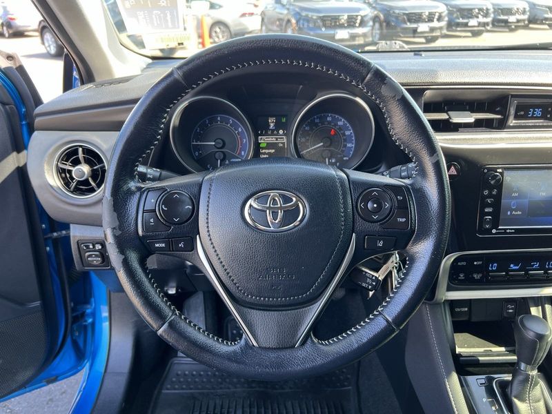 2017 Toyota Corolla iM BaseImage 9