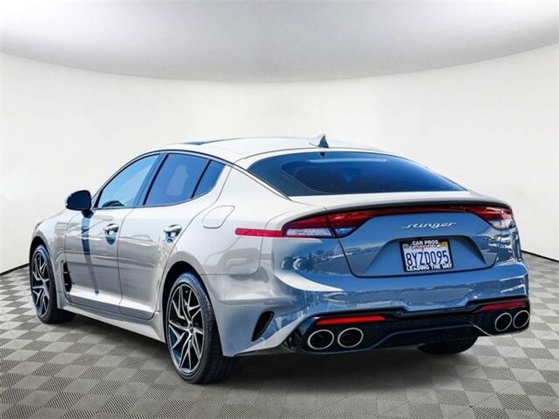 2022 Kia Stinger GT-LineImage 6