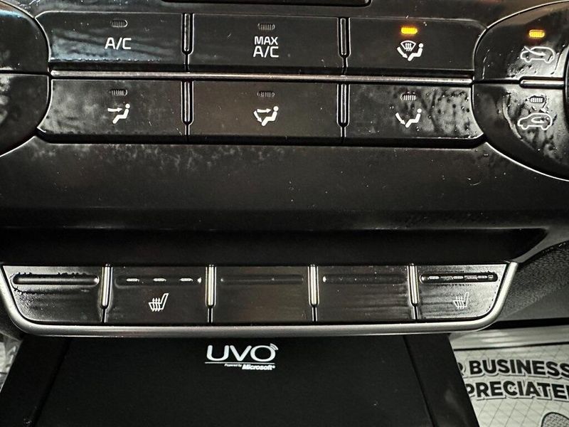 2016 Kia Sorento LXImage 6