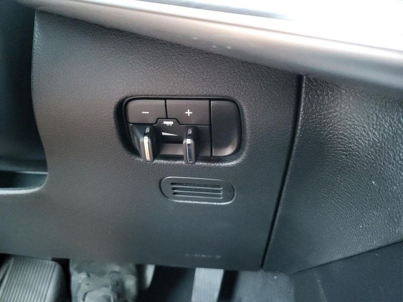 2025 Jeep Wagoneer Carbide 4x4Image 16
