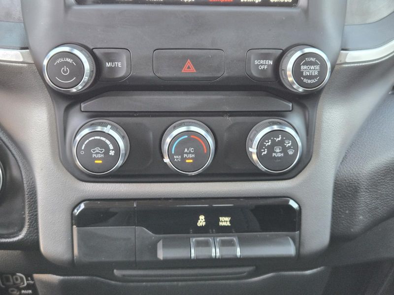Used 2020 RAM 1500 Big Horn 4x4 Crew Cab 5'7 Box