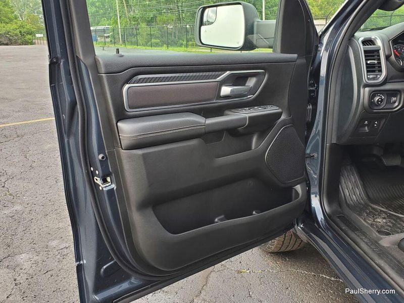 2025 RAM 1500 Big Horn Crew Cab 4x4 5