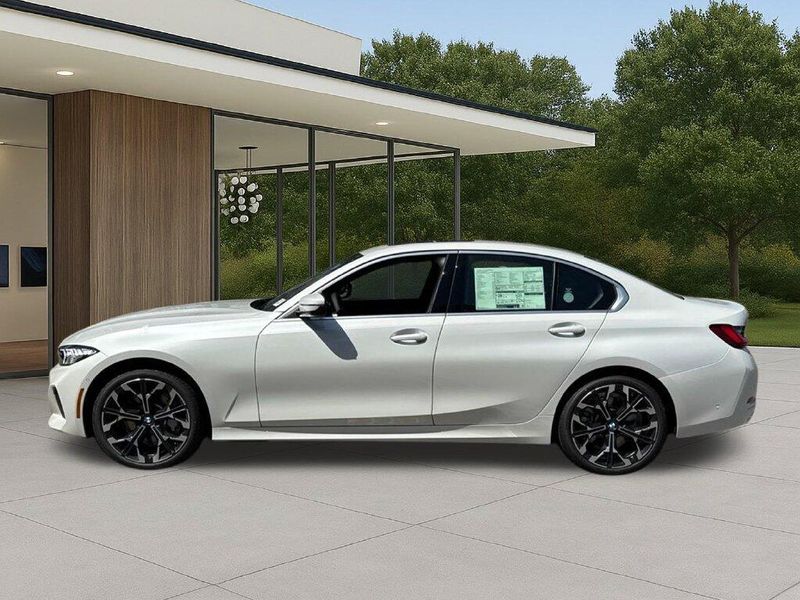 New 2026 BMW 3 Series 330i xDriveImage 13