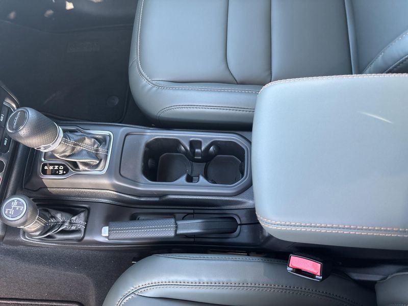 New 2026 Jeep Gladiator Mojave X 4x4Image 30