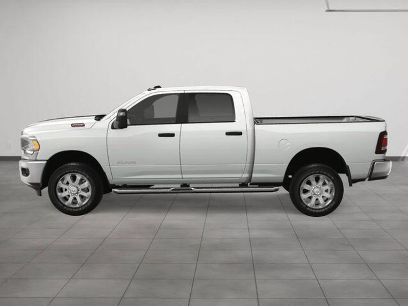 New 2023 RAM 2500 Big Horn Crew Cab 4x4 6