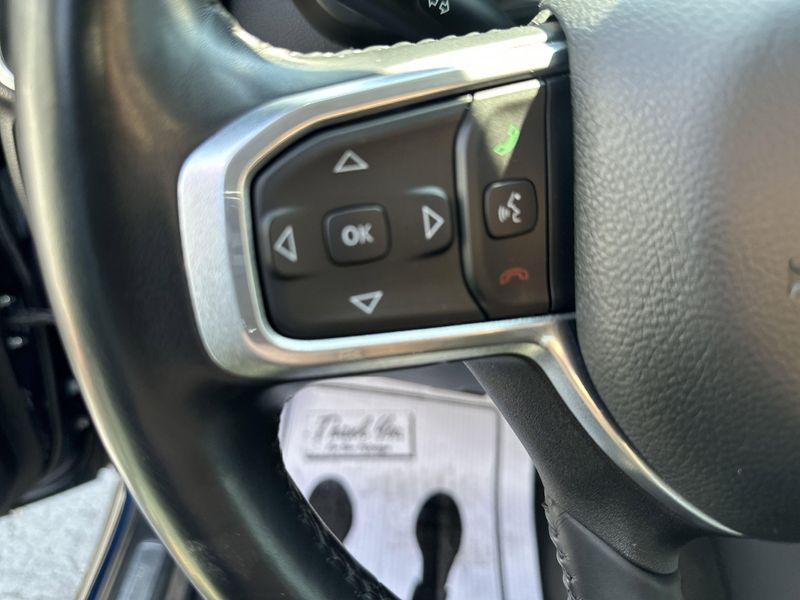 2022 Ram 1500 Laramie photo 21