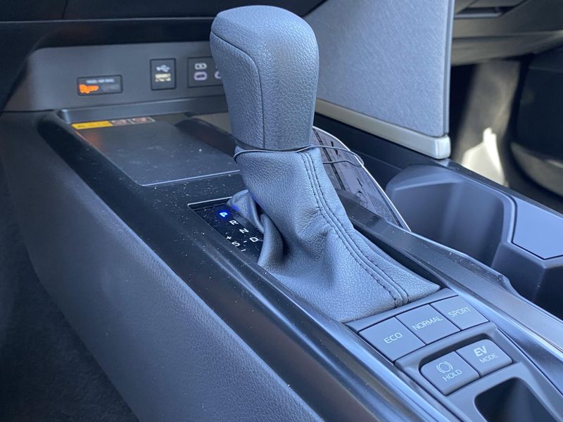 New 2025 Toyota Camry LEImage 18