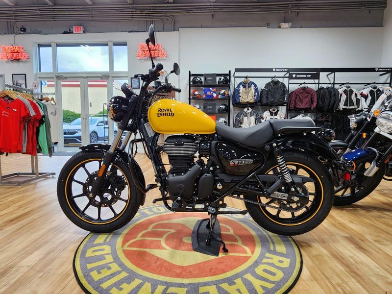 New 2024 Royal Enfield METEOR 350 Image 1