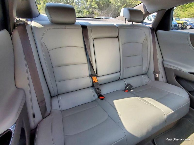 2016 Chevrolet Malibu PremierImage 4