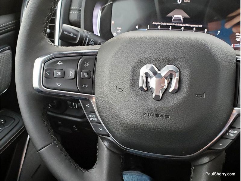 New 2026 RAM 1500 Laramie Crew Cab 4x4 5'7' Box