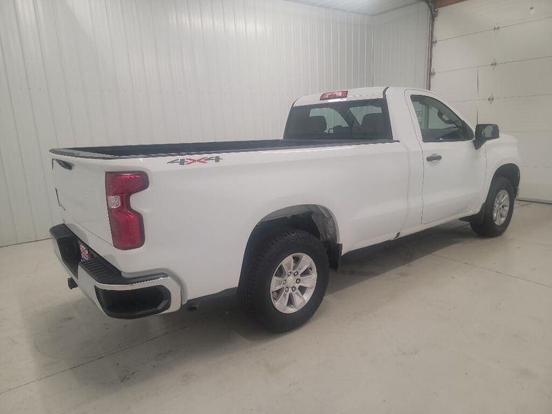 2024 Chevrolet Silverado 1500 Work Truck photo 5
