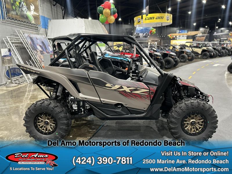 2024 Yamaha YXZ1000R EPS SS XT-RImage 17