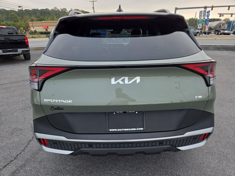2023 Kia Sportage X-Line photo 4