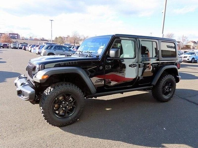 2025 Jeep Wrangler WillysImage 1