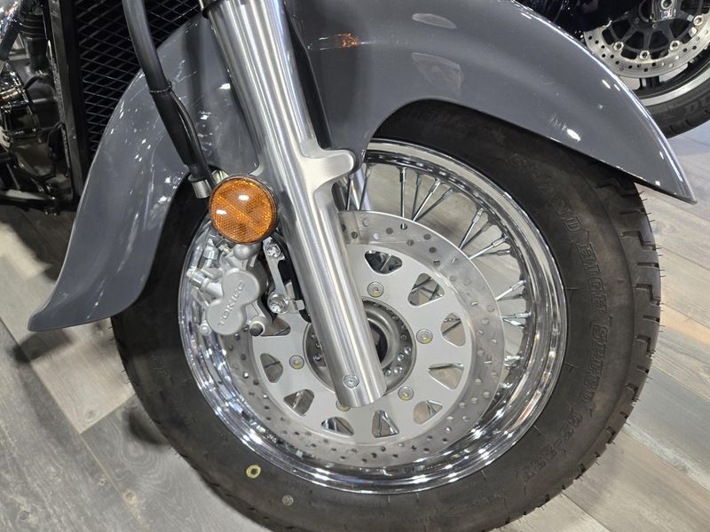 NEW 2025 SUZUKI BOULEVARD C50 Image 15