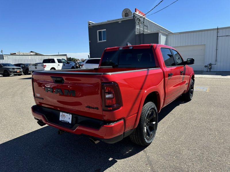 2025 RAM 1500 Big Horn Crew Cab 4x4 5