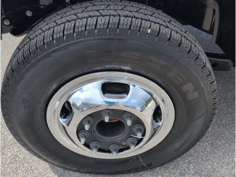 New 2026 RAM 3500 Tradesman Crew Cab Chassis 4x4 60