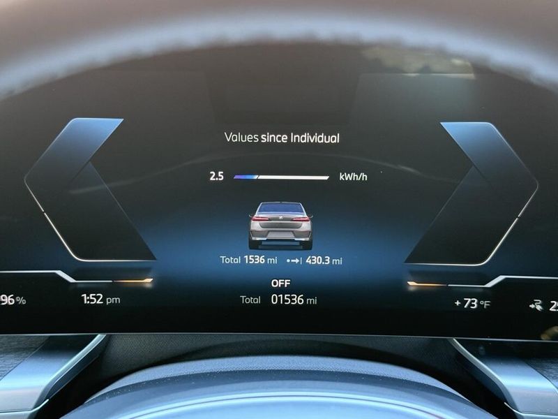 Used 2025 BMW i7 eDrive50Image 27