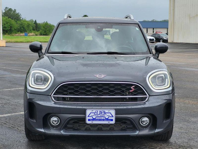 2021 MINI Countryman ClassicImage 2