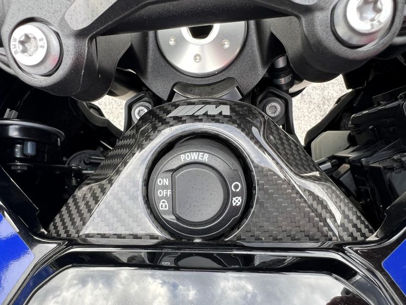 2024 BMW M 1000 XR