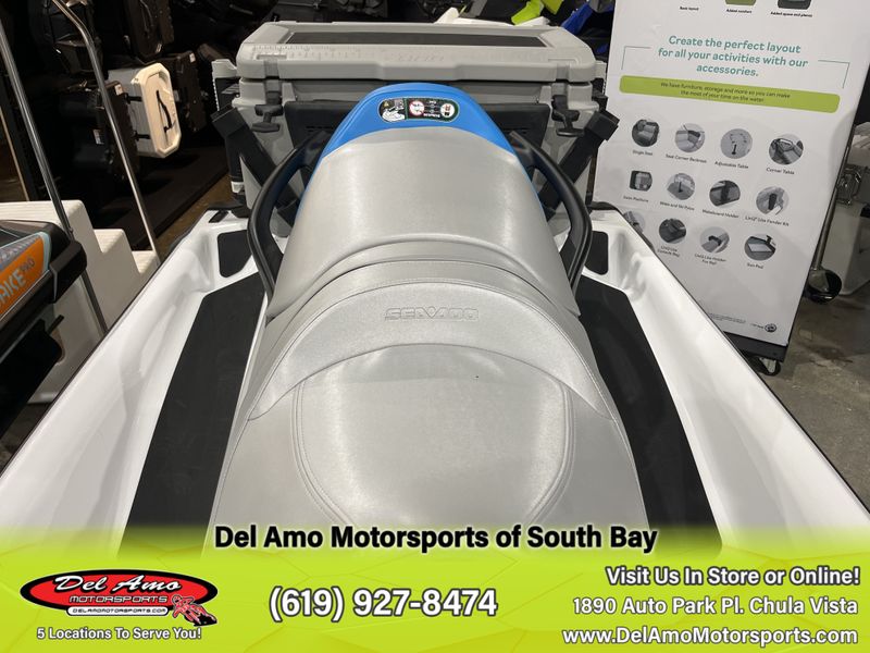 2023 Sea-Doo 33PA  in a WHITE / GULF STREAM BLUE exterior color. Del Amo Motorsports of South Bay (619) 547-1937 delamomotorsports.com 