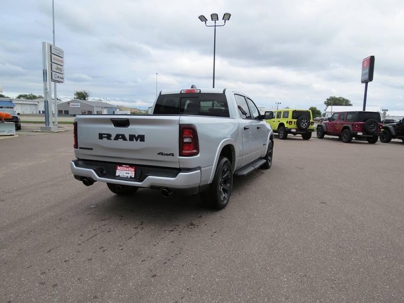 New 2027 RAM 1500 Big Horn Crew Cab 4x4 5