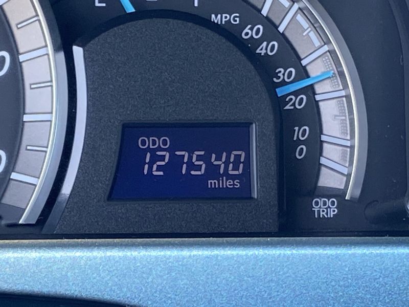 2012 Toyota Camry SEImage 28