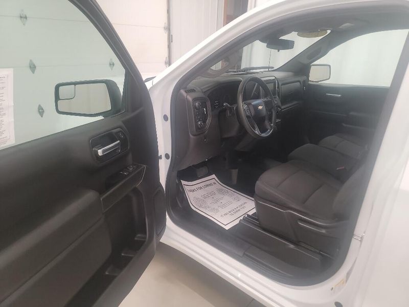 2024 Chevrolet Silverado 1500 Work Truck photo 10