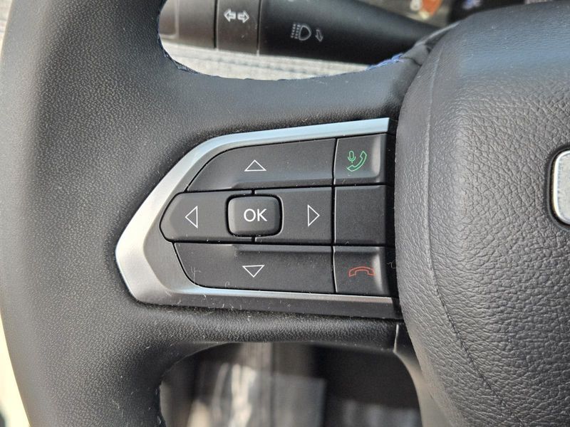 Used 2022 Jeep Compass Latitude FWD