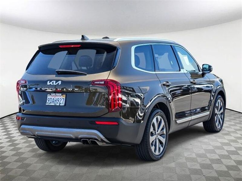 Used 2022 Kia Telluride EXImage 8