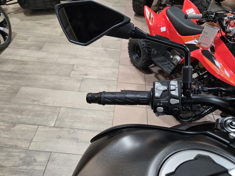 NEW 2026 KAWASAKI Z900 ABS Image 14