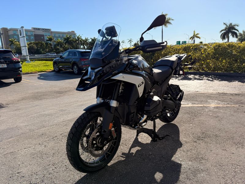 2025 BMW R 1300 GSImage 3