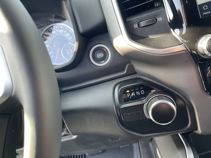 2022 RAM 1500 Big Horn Quad Cab 4x2 6