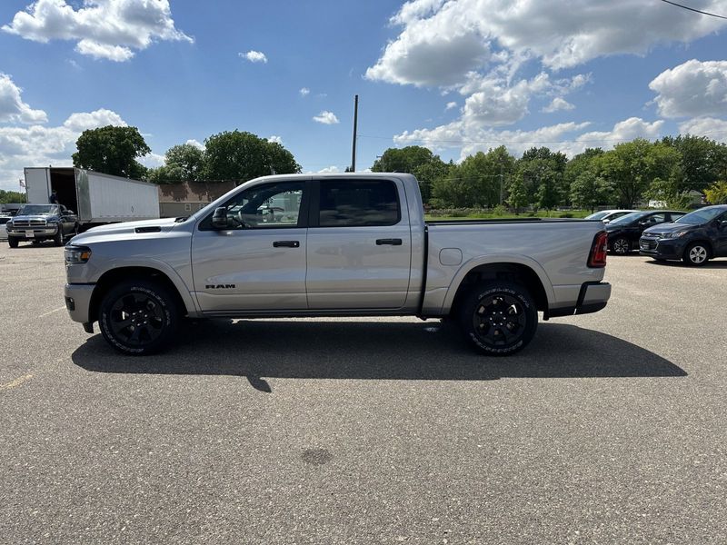 2025 RAM 1500 Big Horn Crew Cab 4x4 5