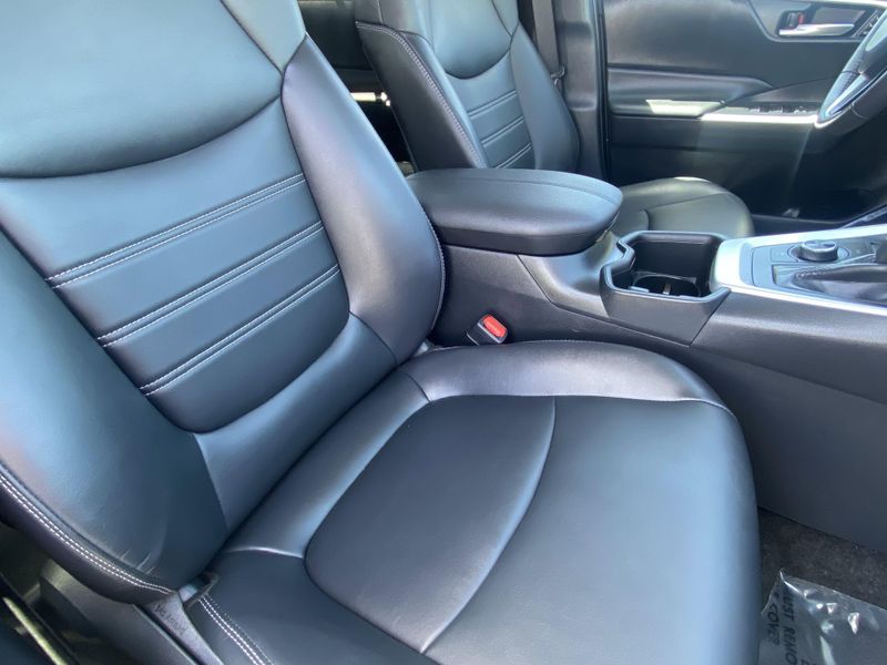 2024 Toyota RAV4 XLE PremiumImage 13