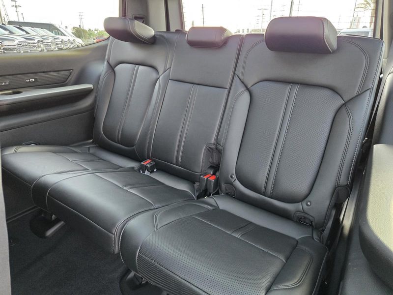 2026 Jeep Grand Wagoneer Limited Reserve 4x4