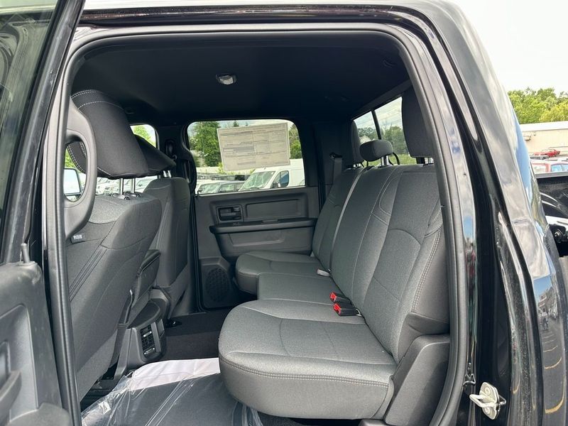 2023 RAM 2500 TradesmanImage 13