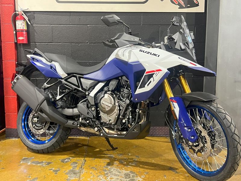 New 2025 Suzuki V-STROM 800DE ADVENTURE Image 5