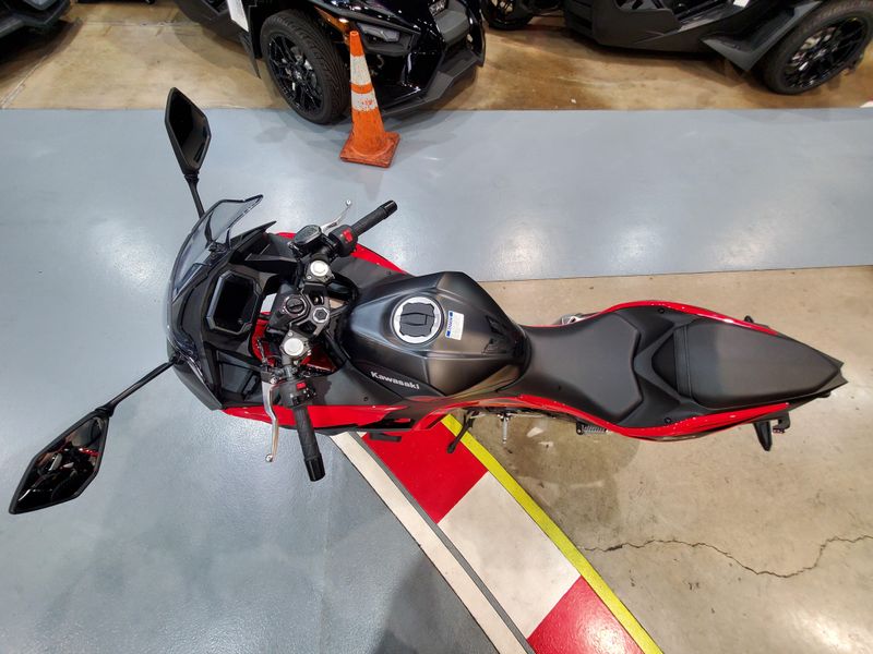 2025 Kawasaki NINJA 500 SE ABS Image 14