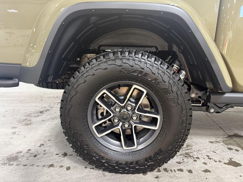 New 2026 Jeep Gladiator Mojave X 4x4Image 5
