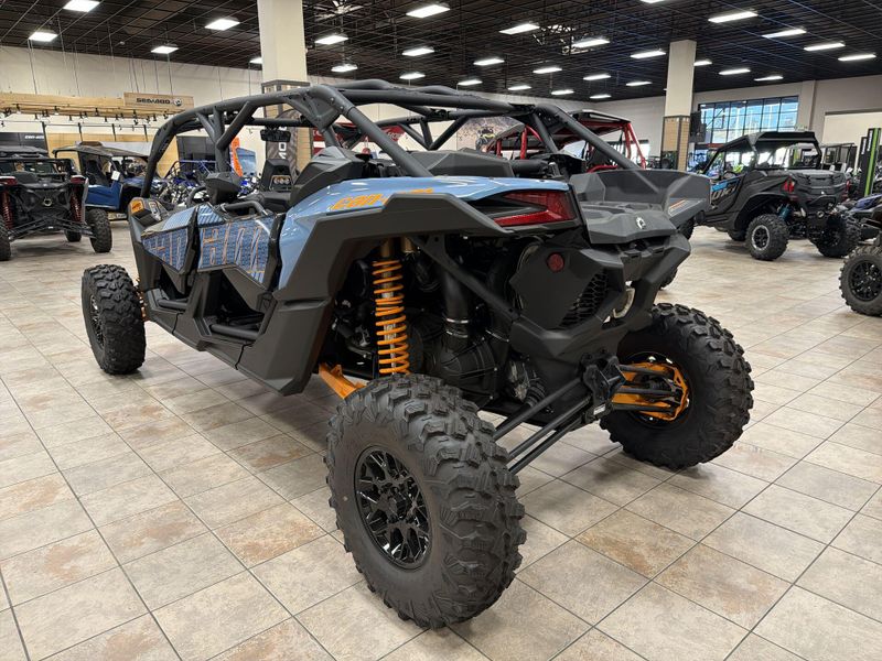 New 2026 Can-Am MAVERICK X3 MAX RS 72 T BL Image 15