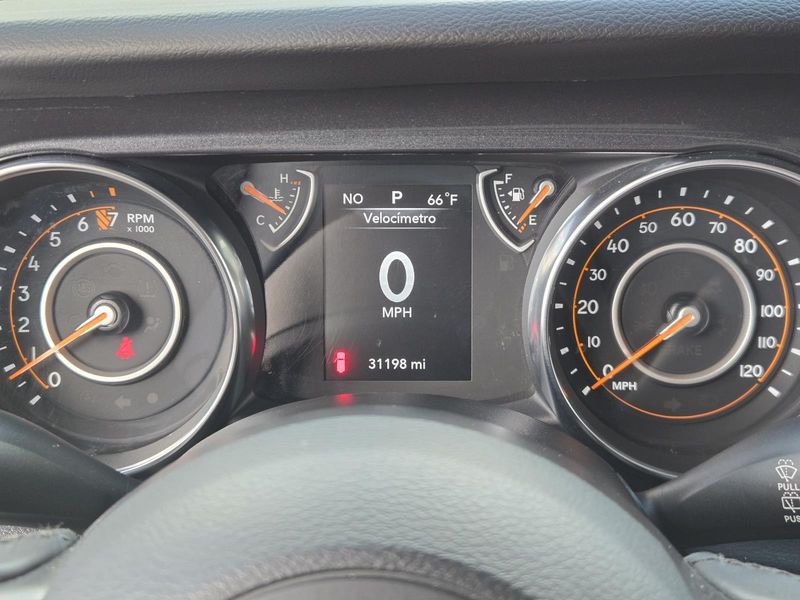 Used 2022 Jeep Wrangler Unlimited Sport Altitude 4x4