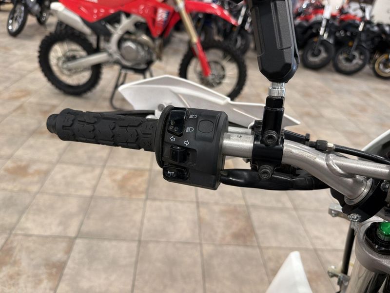Used 2026 Kawasaki KLX 230 S Image 22