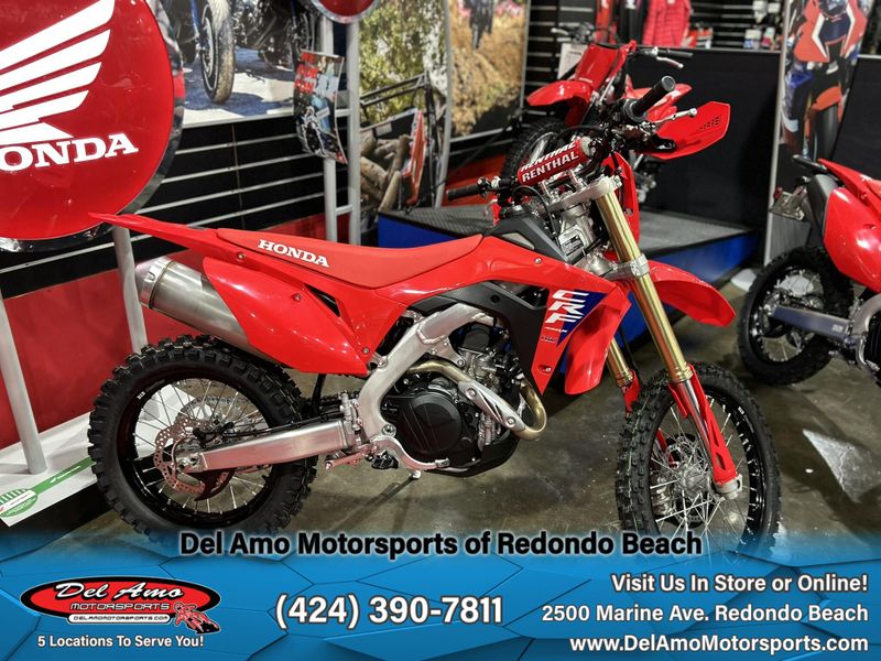 2025 Honda CRF450XImage 3