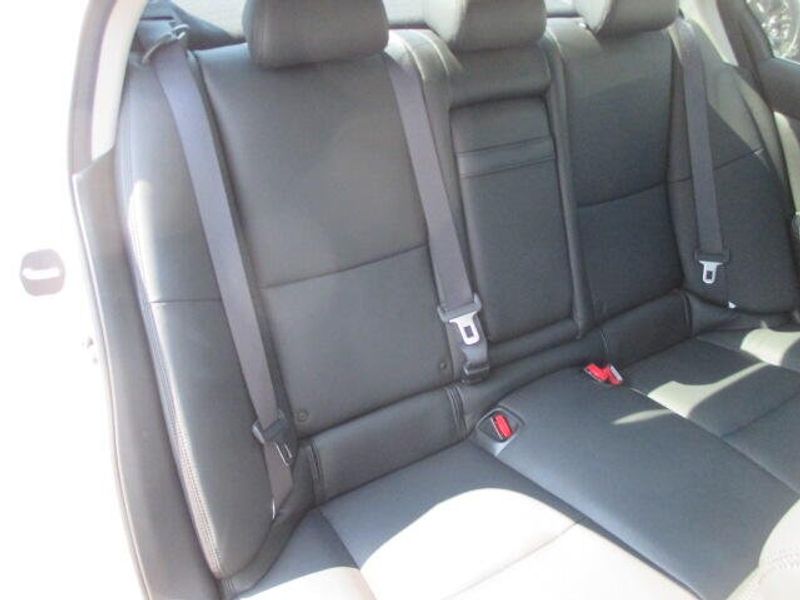 Used 2016 INFINITI Q50 2.0t PremiumImage 27