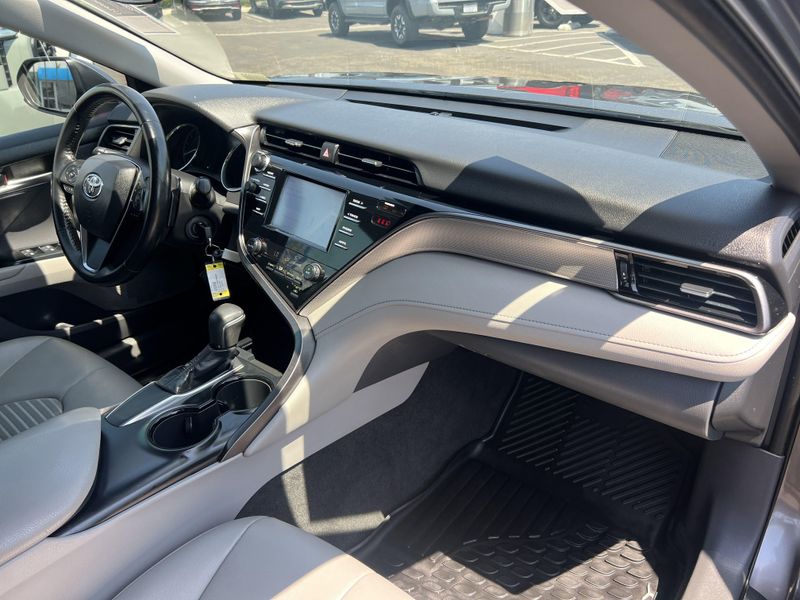 Used 2019 Toyota Camry SEImage 26